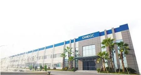 探秘橫店?yáng)|磁電池片六廠 北京信息技術(shù)服務(wù)如何鑄就“未來(lái)工廠”樣本